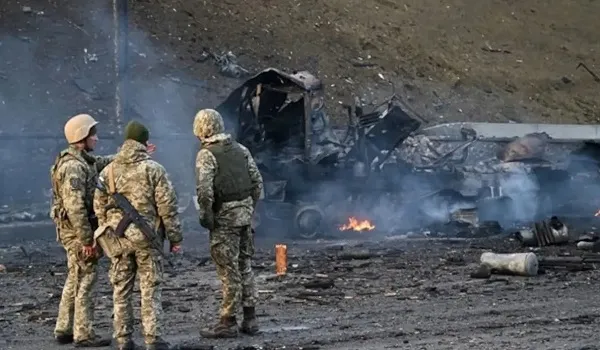 Russia-Ukraine War : यूक्रेन के ल्वीव शहर पर रूस ने दागीं मिसाइलें, छह लोगों की मौत