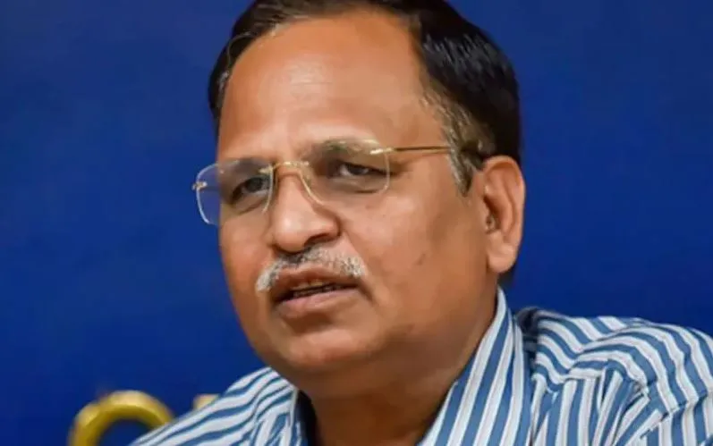 दिल्ली में कोविड के मामले बढ़ रहे हैं लेकिन लोगों में बीमारी गंभीर नहीं: सत्येंद्र जैन