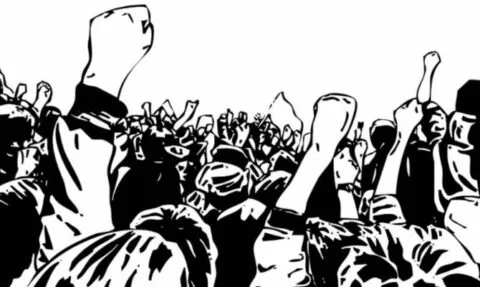 पिथौरागढ़ में बेटी को न्याय दिलाने के लिए सड़कों पर उतरीं महिलाएं