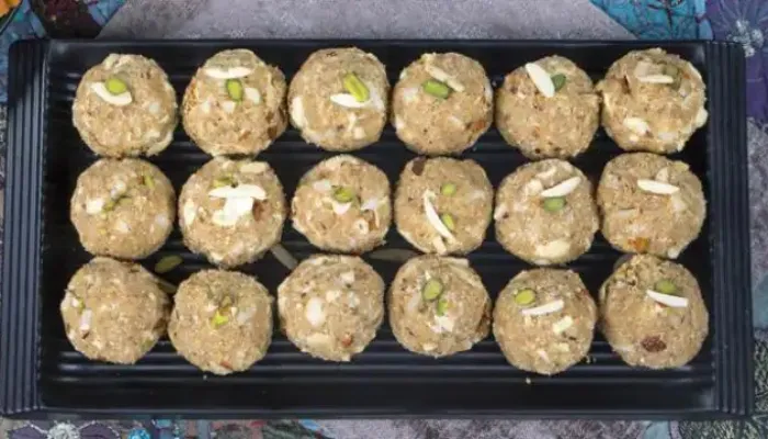 नवरात्र में बनाएं व्रत के लिये सिंघाड़े के स्पेशल लड्डू, जानें विधि