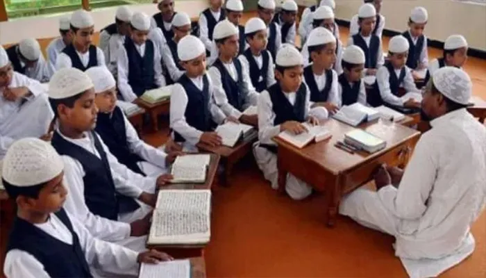योगी सरकार ने दिया यह निर्देश, प्रदेश में 7,442 मदरसों की होगी जांच