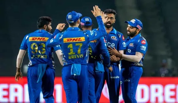 IPL 2022 : क्या लगातार पांच हार के बावजूद प्लेऑफ में पहुंचेगी मुंबई इंडियंस?