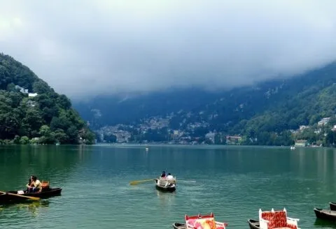 चिंताजनक: पर्यटकों की संख्या में हुआ इजाफा, तीन साल में न्यूनतम पहुंचा नैनी झील का जलस्तर