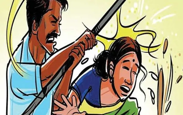 पीलीभीत: स्पीकर पर गाने बजाए तो दबंग गुस्साए, महिला पर बोला हमला