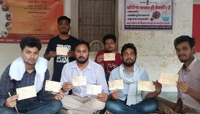 वाराणसी:  BHU के छात्रों ने खून से लिखा राष्ट्रपति को पत्र, उठाई यह मांग