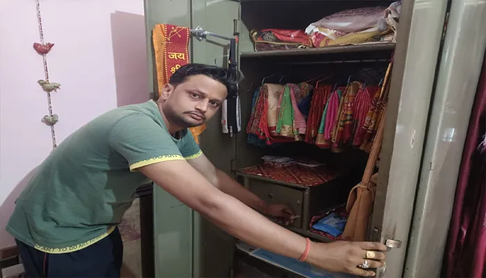 रायबरेली: शादी में गया था परिवार, घर से चोरों ने साफ किया लाखों का माल