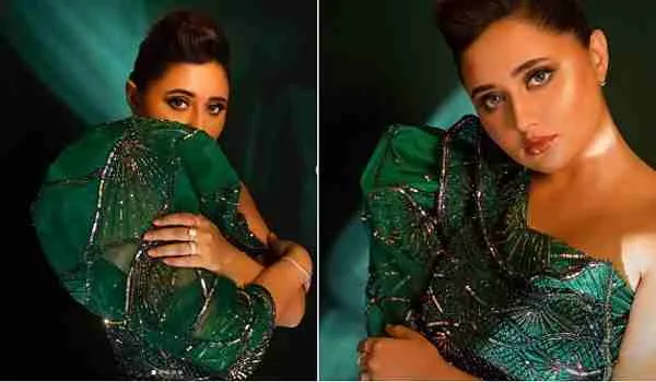 ग्रीन ड्रेस पहनकर रश्मि देसाई ने करवाया ग्लैमरस फोटोशूट, देखिए तस्वीरें
