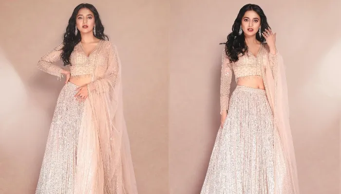 Tejasswi Prakash Photos: लहंगा-चोली में एक्ट्रेस ने दिखाईं कातिलाना अदाएं, जीता फैंस का दिल