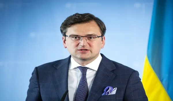 Russia Ukraine War: यूक्रेन के विदेश मंत्री ने NATO से मांगे हथियार, कहा- जितने ज्यादा हमें मिलेंगे हथियार, उतने ही इंसानों की बचाई जा सकेंगी जान