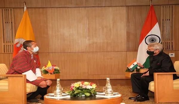 द्विपक्षीय संबंधों को मजबूत करने भूटान पहुंचे विदेश मंत्री जयशंकर