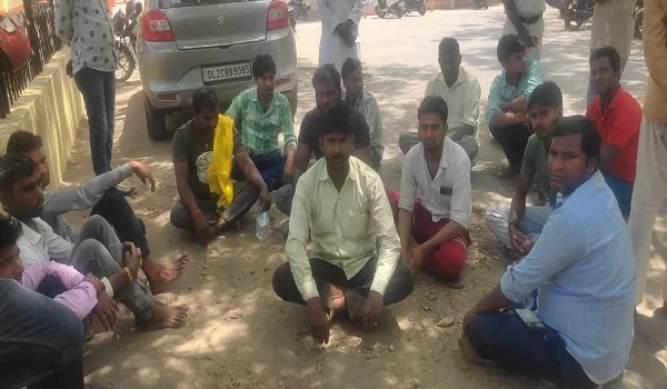 रामपुर : ढूला खोलते समय लिंटर गिरने से राज मिस्त्री की मौत