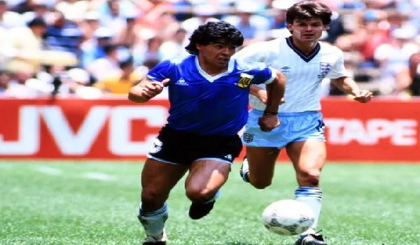 Maradona Jersey Auction: माराडोना की जर्सी की होगी नीलामी, 40 करोड़ रुपये की बोली लगने की उम्मीद