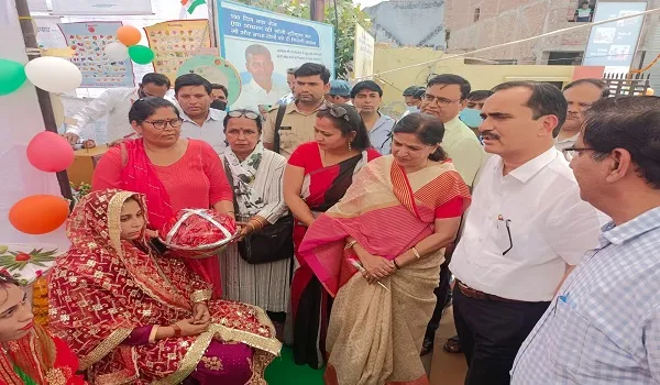 अमरोहा : स्वास्थ्य मेला शुरू, डीएम और पालिकाध्यक्ष ने किया उद्घाटन