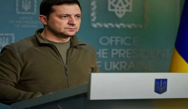 Russia-Ukraine War: वोलोदिमीर जेलेंस्की ने कहा, मैक्रों रूसी सैनिकों द्वारा किए गए युद्ध अपराधों की जांच में मदद को तैयार