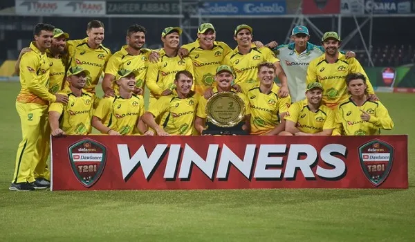 PAK vs AUS, T20: इकलौते टी20 मैच में ऑस्ट्रेलिया ने पाकिस्तान को हराया, मुकाबले में हुई रन की बरसात