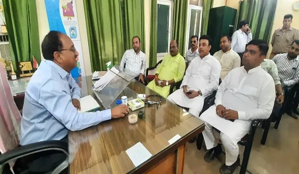 मुरादाबाद : राज्यसभा सांसद ने जिला अस्पताल का किया औचक निरीक्षण, खामियां मिलने पर जताई नाराजगी