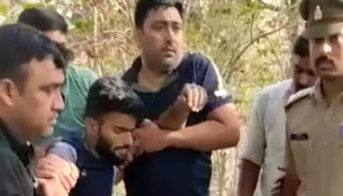 लखनऊ: गोलियों की तड़तड़ाहट से राजधानी की सड़कों पर दहशत फैलाने वाला आरोपित पुलिस मुठभेड़ में घायल, गिरफ्तार