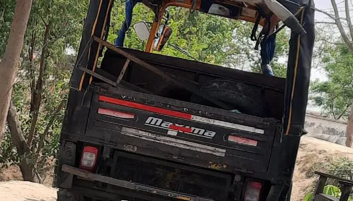 बहराइच: ऑटो और बोलेरो में जबरदस्त भिड़ंत, मासूम बालिका की मौत, छह घायल