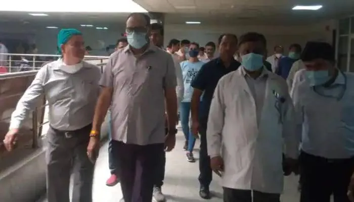 उप मुख्यमंत्री के औचक निरीक्षण से स्वास्थ्य विभाग में मचा हड़कंप, व्यवस्था दुरुस्त करने में जुटे अधिकारी