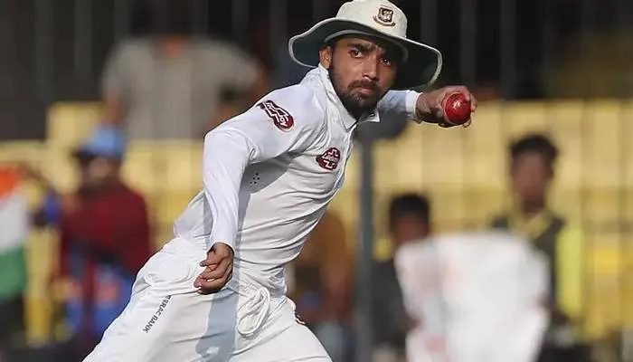 विदेशी धरती पर स्पिनर को विकेट देना अपराध जैसा है : मोमिनुल हक