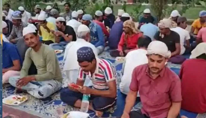 बाराबंकी जिला कारागार में मुस्लिम बंदियों के साथ हिंदू कैदियों ने भी रोजा रखकर पेश की गंगा जमुनी तहजीब की मिसाल