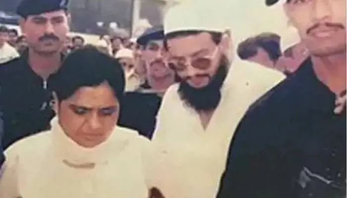 मेरठ: पूर्व सांसद अखलाक के मकान की प्रशासन ने शुरू की जांच, चल सकता है बुलडोजर