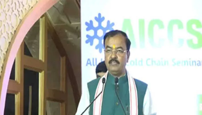 आगरा में बोले डिप्टी सीएम- कोल्ड चेन के अभाव में बर्बाद हो रही एक लाख करोड़ रुपए की कृषि उपज