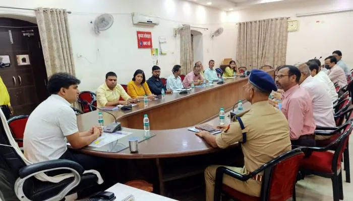 गोरखपुर: डीएम ने की खेल प्रोत्साहन समिति के साथ बैठक, अधिकारियों को दिए यह निर्देश