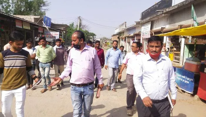 बहराइच: बिजली विभाग ने 10 बकायेदारों का काटा कनेक्शन, पांच का बढ़ाया भार