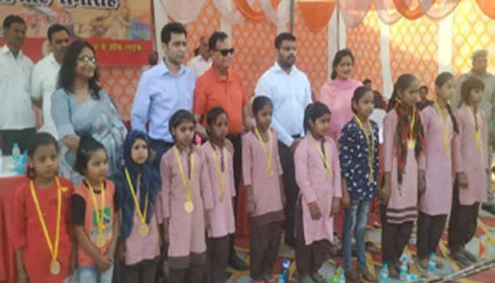 मुजफ्फरनगर: वार्षिक खेल सप्ताह में गांव के बच्चे सीख रहे खेल को जीवन का हिस्सा बनाना