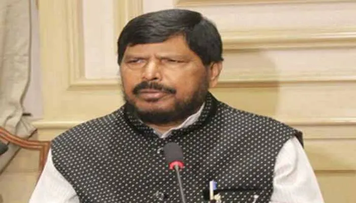 केंद्र सरकार हर वर्ग के विकास के लिये प्रतिबद्ध: रामदास अठावले