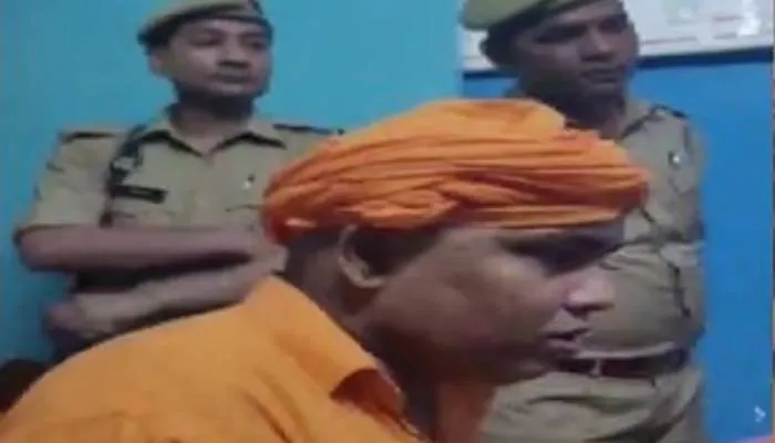सीतापुर: महिलाओं पर आपत्तिजनक बयान देने के मामले में महंत बजरंग मुनि दास को मिली जमानत