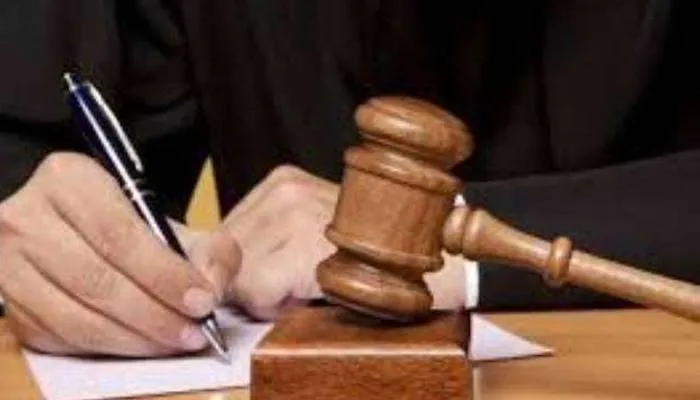 पेपर लीक मामले में बलिया के तीनों पत्रकारों को मिली जमानत, 27 अप्रैल को सुनवाई