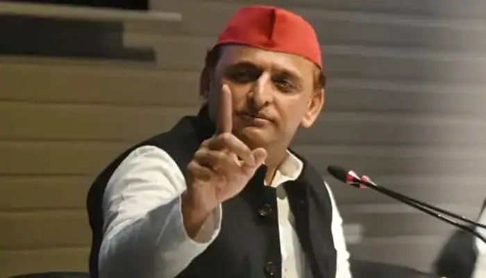 भाजपा सरकार के रवैये से नौजवानों में भारी असंतोष : अखिलेश यादव