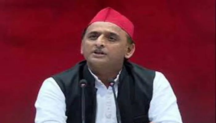 सपा प्रतिनिधिमंडल से नहीं मिले आजम खान, अखिलेश बोले- जमानत के लिए हर संभव कोशिश करेंगे