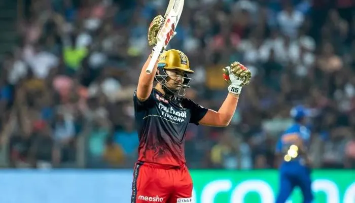 MI vs RCB, IPL 2022: अनुज रावत के अर्धशतक से बेंगलुरु ने मारी बाजी, मुंबई की लगातार चौथी हार