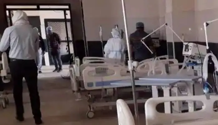 बिजली संकट: इटावा में अस्पताल की बत्ती हुई गुल, दो घंटे तक गर्मी से परेशान रहे मरीज