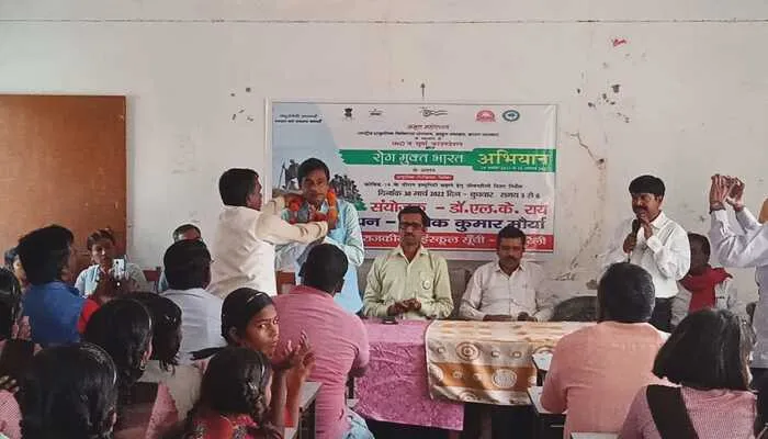 रायबरेली: रोगमुक्त भारत अभियान के तहत दी गई कोविड से बचने की जानकारी