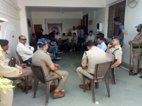 उधर ढह रहा था बाजार का अतिक्रमण, इधर हल्द्वानी विधायक सुमित हृदयेश हुए नजरबंद