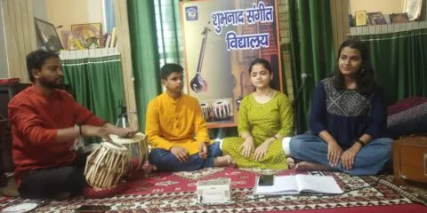 हल्द्वानी: नवरात्रि में मां दुर्गा की सुरों से आराधना, शुभनाद के शास्त्रीय गायकों ने बांधा समा
