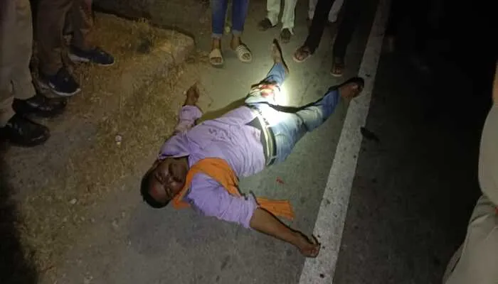 बहराइच : ट्रैक्टर- ट्रॉली में भिड़ी बाइक, सवार घायल