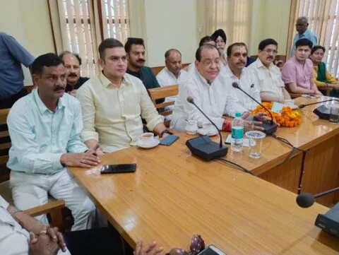 उत्तराखंड: जनता बिजली-पानी के लिए परेशान और मुख्यमंत्री उपचुनाव की तैयारियों में व्यस्त: यशपाल आर्य