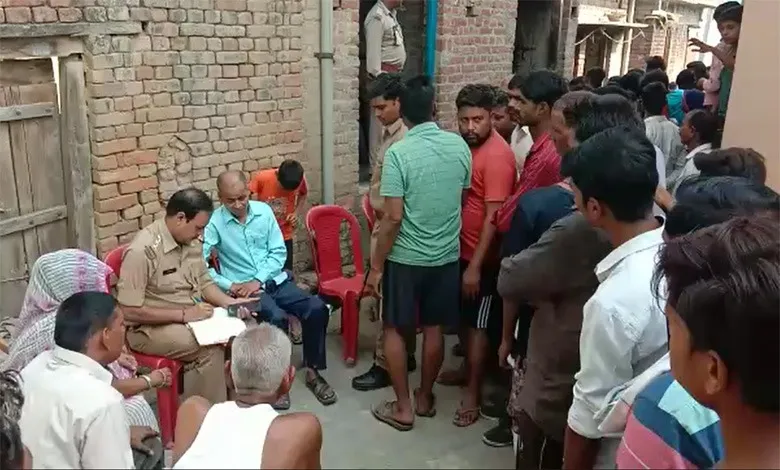 बरेली: शादी के चार महीने बाद हुई बेटी, शक के चलते पहले पत्नी और बेटी की हत्या की फिर खुद भी फंदे पर झूला