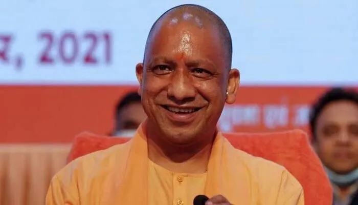 सीएम योगी ने कृषि उत्पादन सेक्टर को लेकर बनाया प्लान, कहा- 35 जिलों में होगी प्राकृतिक खेती