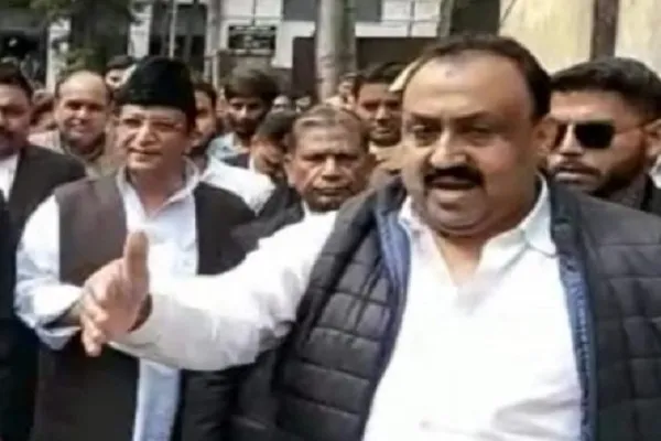 मुरादाबाद : आजम खां के करीबी सपा नेता यूसुफ मलिक पर एनएसए की कार्रवाई, अपर नगर आयुक्त को दी थी धमकी