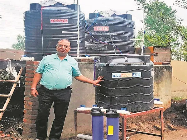 मुरादाबाद : गोबर, गो-मूत्र, गुड़ और बेसन से लहलहाएगी फसल