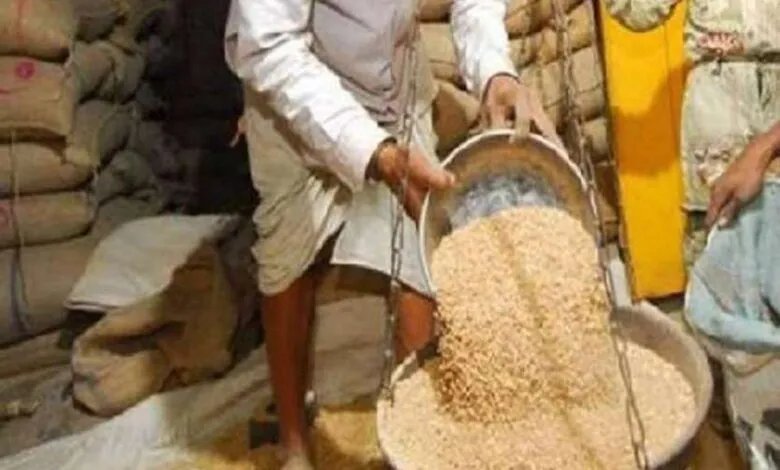 बरेली: कट्टे का नहीं, आवंटित हुए पूरे खाद्यान का वजन करें कोटेदार