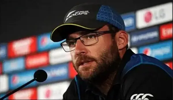 ड्रॉप होने के बाद वरुण चक्रवर्ती वापसी करने के लिए और प्रेरित होंगे : डेनियल विटोरी