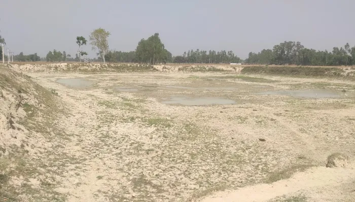 बाराबंकी: तीन साल में दो बार तालाब की खुदाई, मनरेगा मजदूरों का दो बार हुआ भुगतान