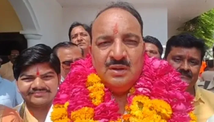 रायबरेली: बीजेपी प्रत्याशी दिनेश प्रताप सिंह की हैट्रिक, लगातार तीसरी बार जीता MLC चुनाव
